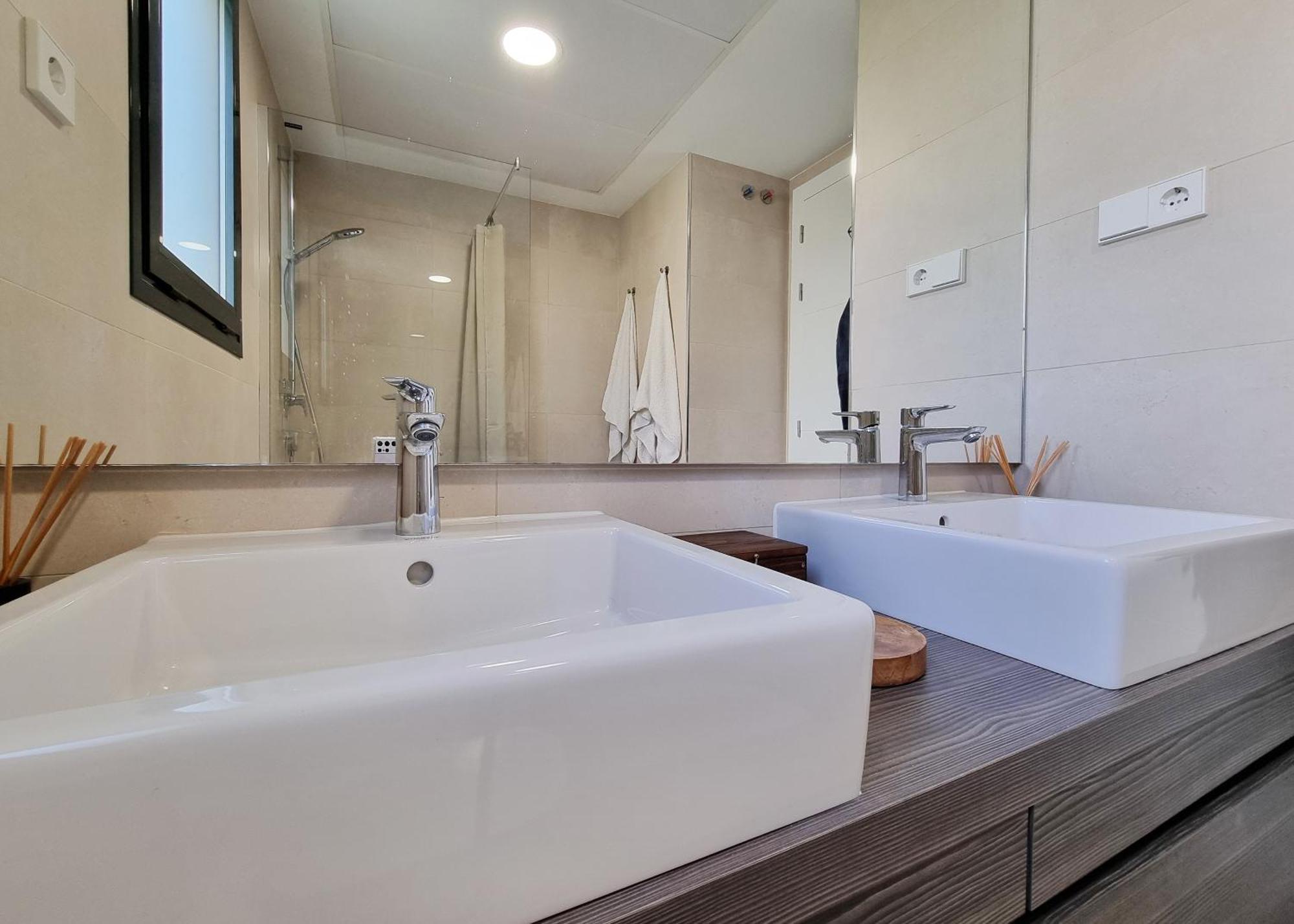 Beautiful Middel Views Apartment With Pool And Gym Málaga Dış mekan fotoğraf